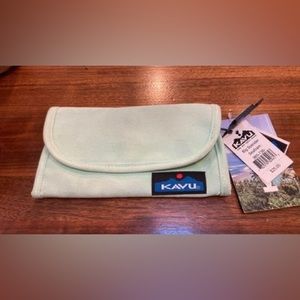 Kavu seafoam wallet